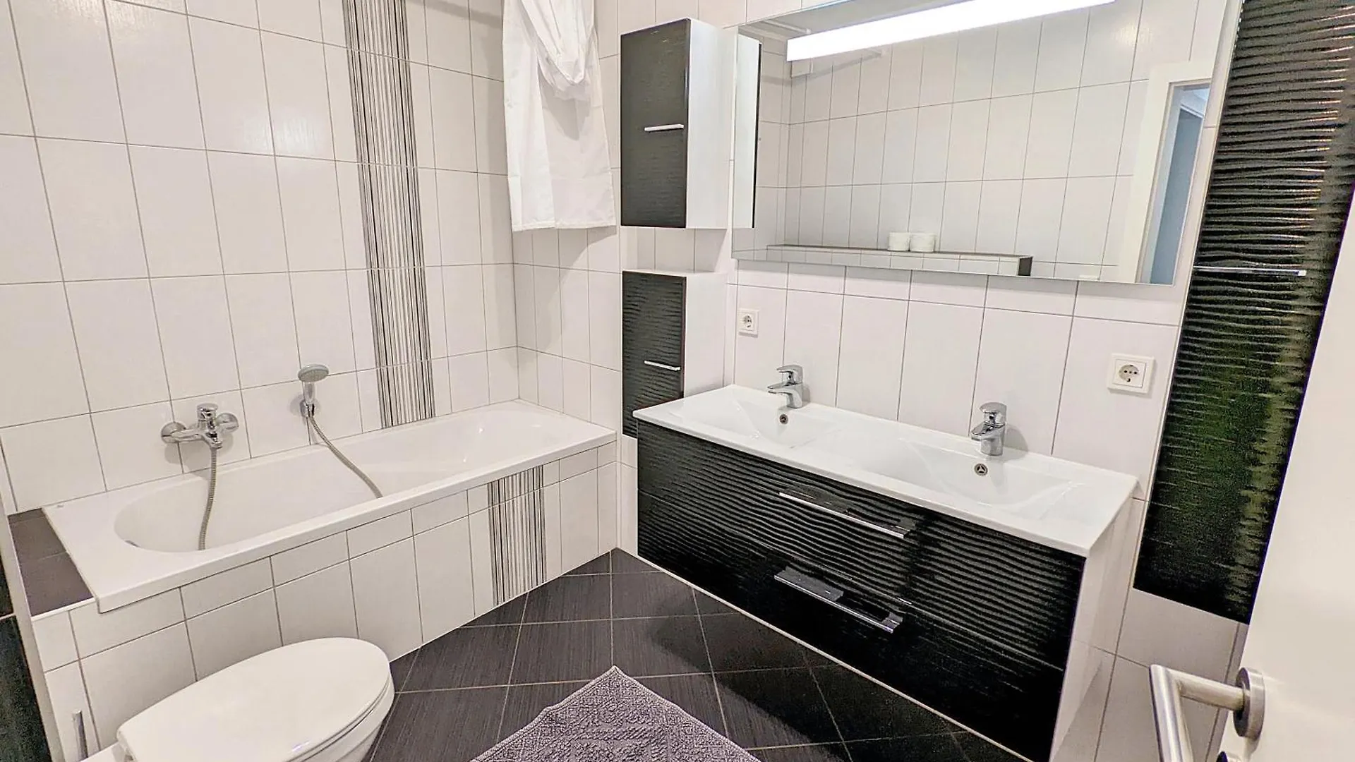 Apartment 2Bedroom + 2Bathroom With Garage In Lux City Luxembourg