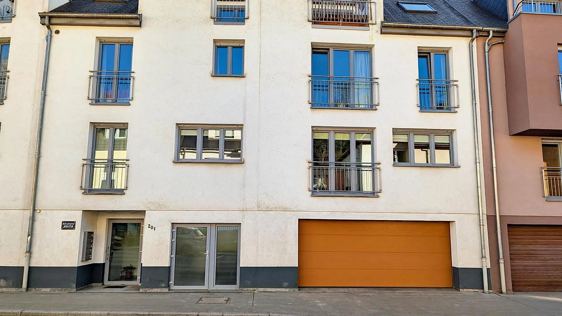 2Bedroom + 2Bathroom With Garage In Lux City Luxembourg